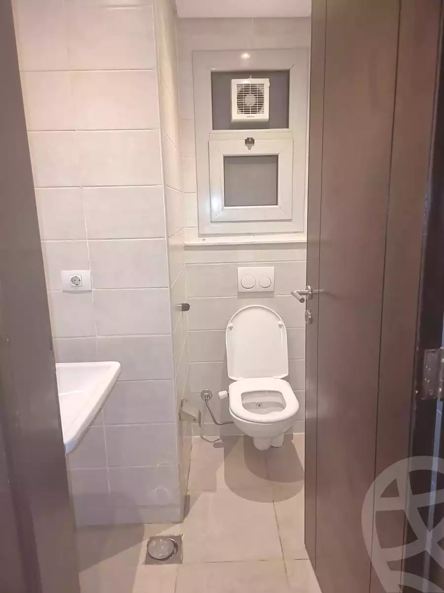https://aqarmap.com.eg/ar/listing/7094690-for-rent-cairo-new-cairo-compounds-cairo-festival-city-dh-bwdywm-cairo-festival-city