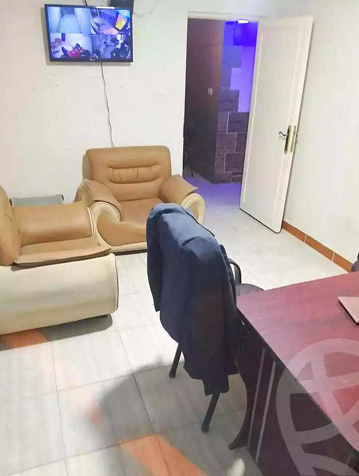 https://aqarmap.com.eg/ar/listing/7091572-for-rent-alexandria-al-agamy-el-hanouvel