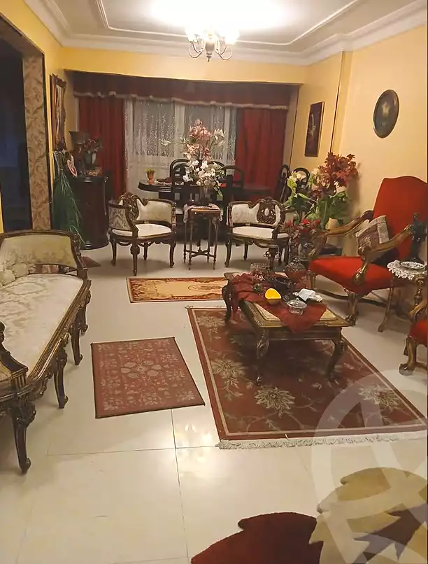 https://aqarmap.com.eg/en/listing/7094911-for-sale-alexandria-ganaklis-shr-mrtdy-bsh