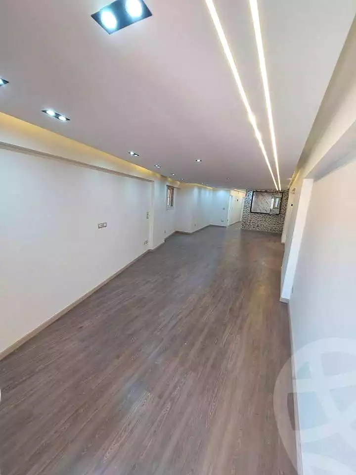 https://aqarmap.com.eg/ar/listing/7095422-for-sale-alexandria-miami-mahmoud-el-isawy-st