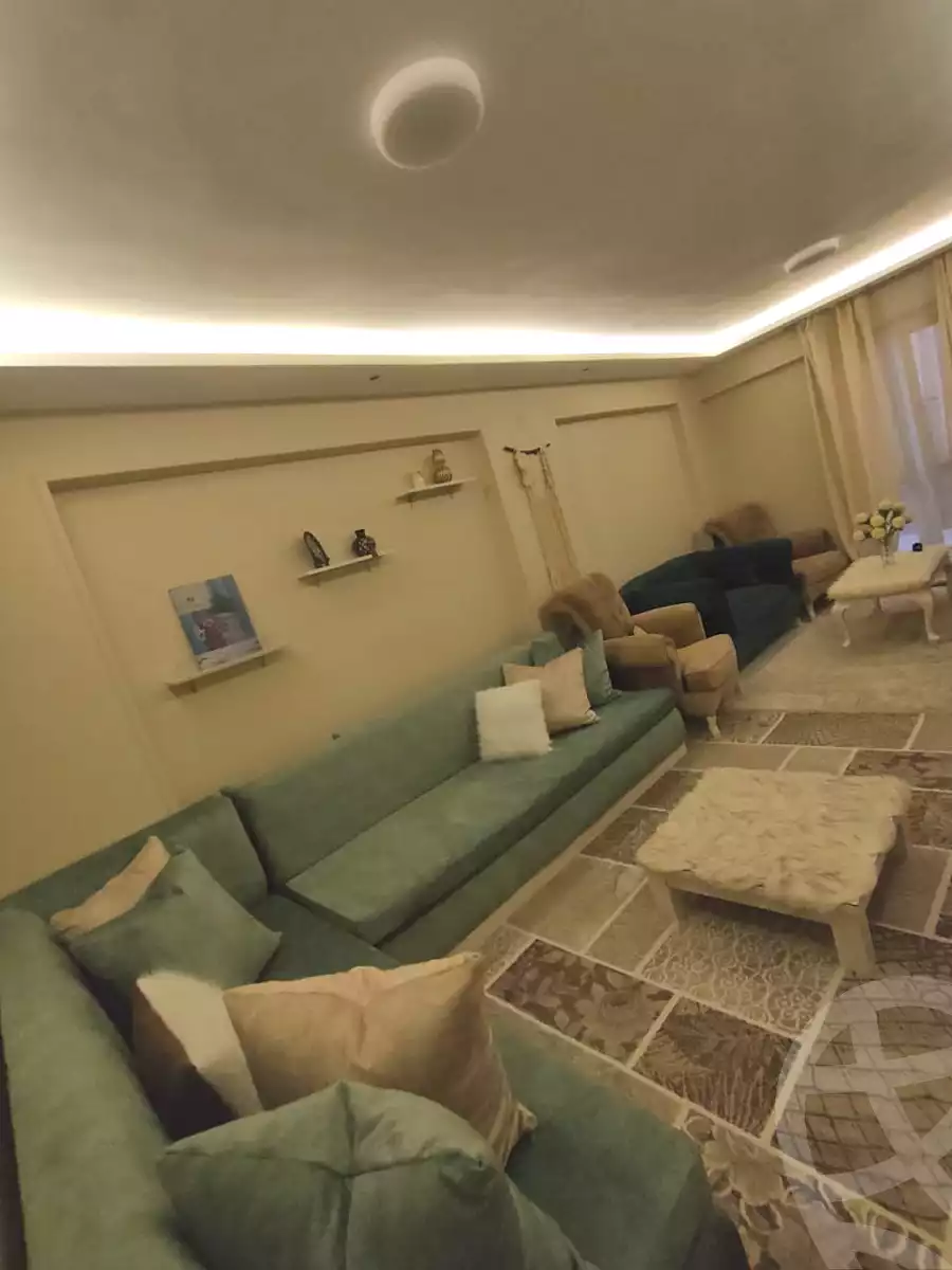 https://aqarmap.com.eg/ar/listing/7095556-for-sale-alexandria-al-agamy-el-hanouvel-al-haded-we-al-soulb-st