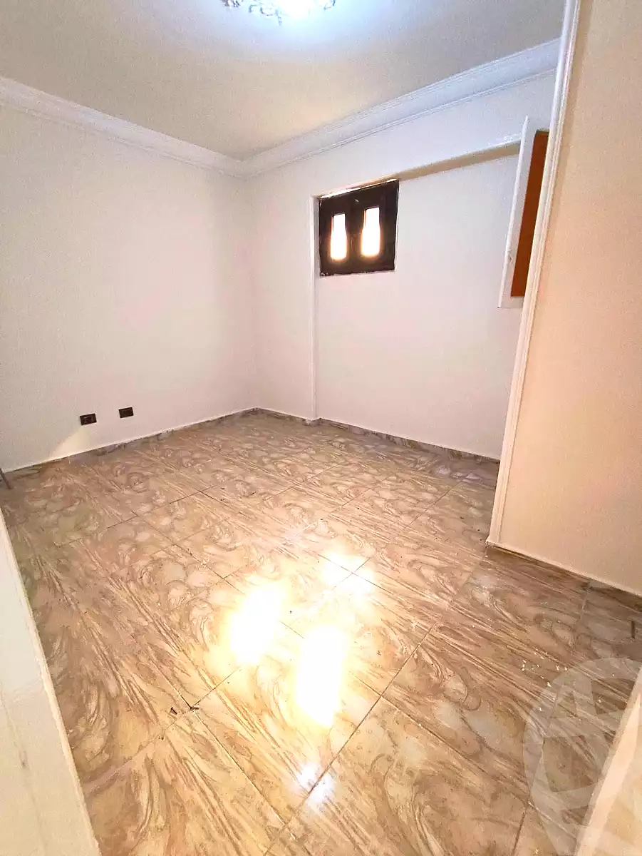 https://aqarmap.com.eg/en/listing/7095570-for-rent-alexandria-el-mandara-mohammed-ateya-st