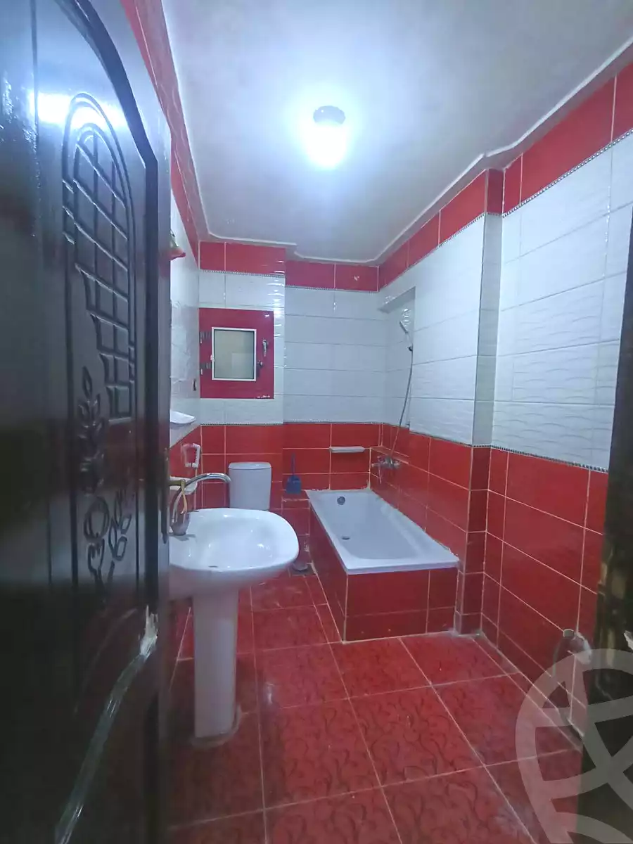 https://aqarmap.com.eg/en/listing/7095735-for-sale-alexandria-al-agamy-el-hanouvel-al-haded-we-al-soulb-st