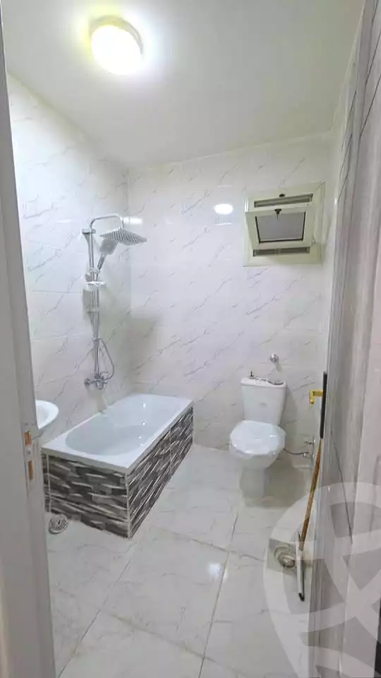 https://aqarmap.com.eg/en/listing/7096028-for-sale-alexandria-sydy-bshr-sydy-bshr-bhry