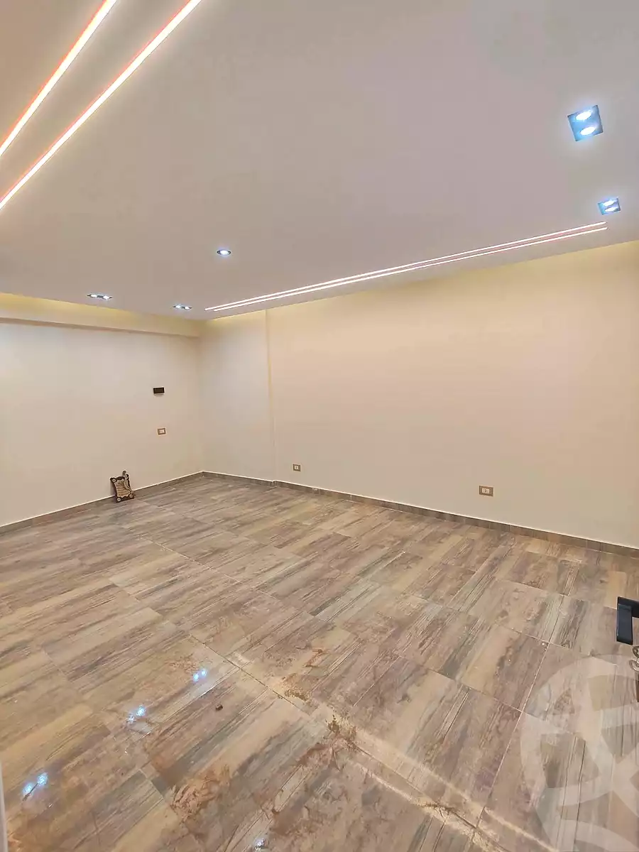 https://aqarmap.com.eg/en/listing/7096168-for-sale-alexandria-miami-mahmoud-el-isawy-st
