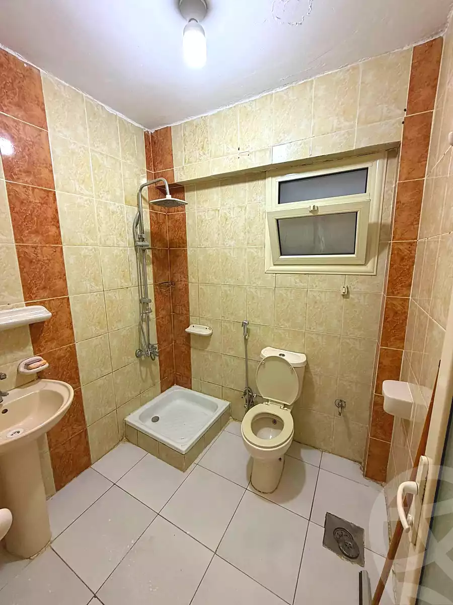 https://aqarmap.com.eg/ar/listing/7096322-for-sale-alexandria-al-agamy-lbytsh-shahr-al-assal-st