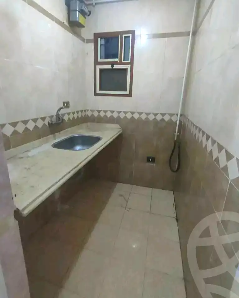 https://aqarmap.com.eg/ar/listing/7096380-for-sale-alexandria-lsywf-el-falki