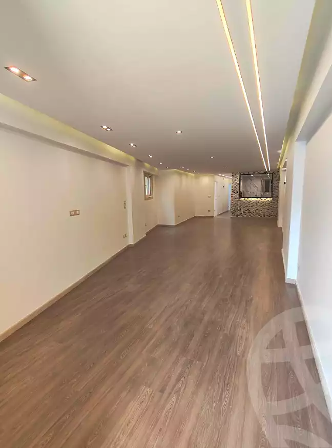 https://aqarmap.com.eg/en/listing/7096826-for-sale-alexandria-miami-mahmoud-el-isawy-st