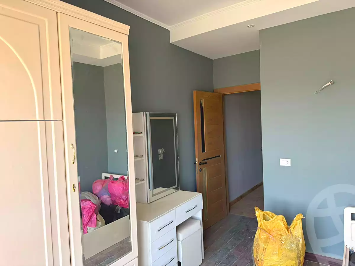 https://aqarmap.com.eg/ar/listing/7096848-for-sale-cairo-6th-of-october-compounds-mountain-view-icity-october-mv-park-mountain-view-icity-october