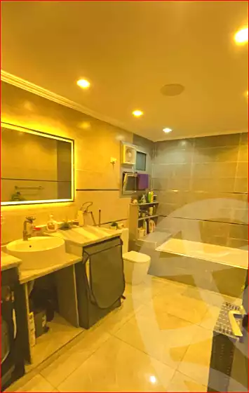 https://aqarmap.com.eg/en/listing/7096916-for-sale-cairo-ain-shams-jsr-lswys