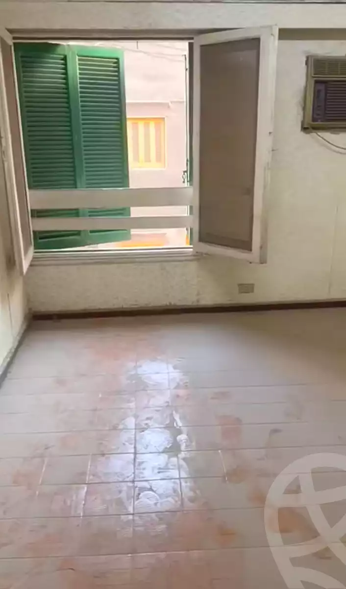 https://aqarmap.com.eg/en/listing/7096943-for-sale-cairo-el-haram-madkor