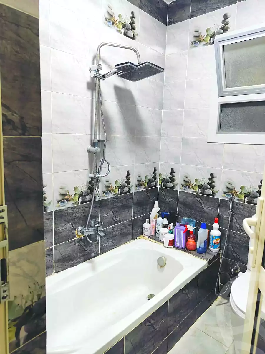https://aqarmap.com.eg/ar/listing/7096983-for-sale-alexandria-al-agamy-el-hanouvel-kasr-al-quiri-st-1