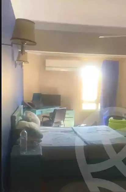 https://aqarmap.com.eg/ar/listing/7097038-for-sale-cairo-new-cairo-ganob-el-akadamiya-south-academy-a-zaid-ebn-haretha-st