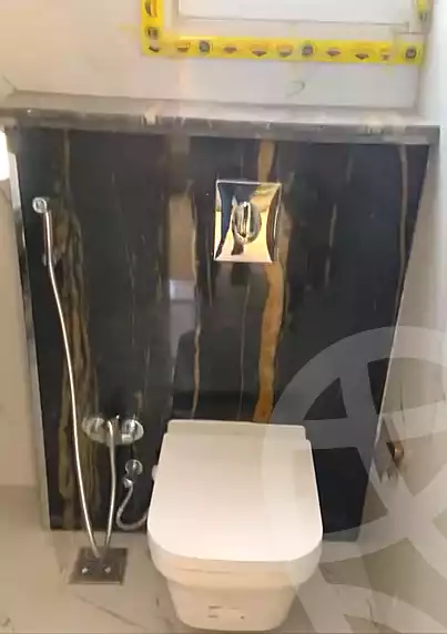 https://aqarmap.com.eg/ar/listing/7097067-for-sale-cairo-6th-of-october-compounds-nyoum-october-arab-developmentt