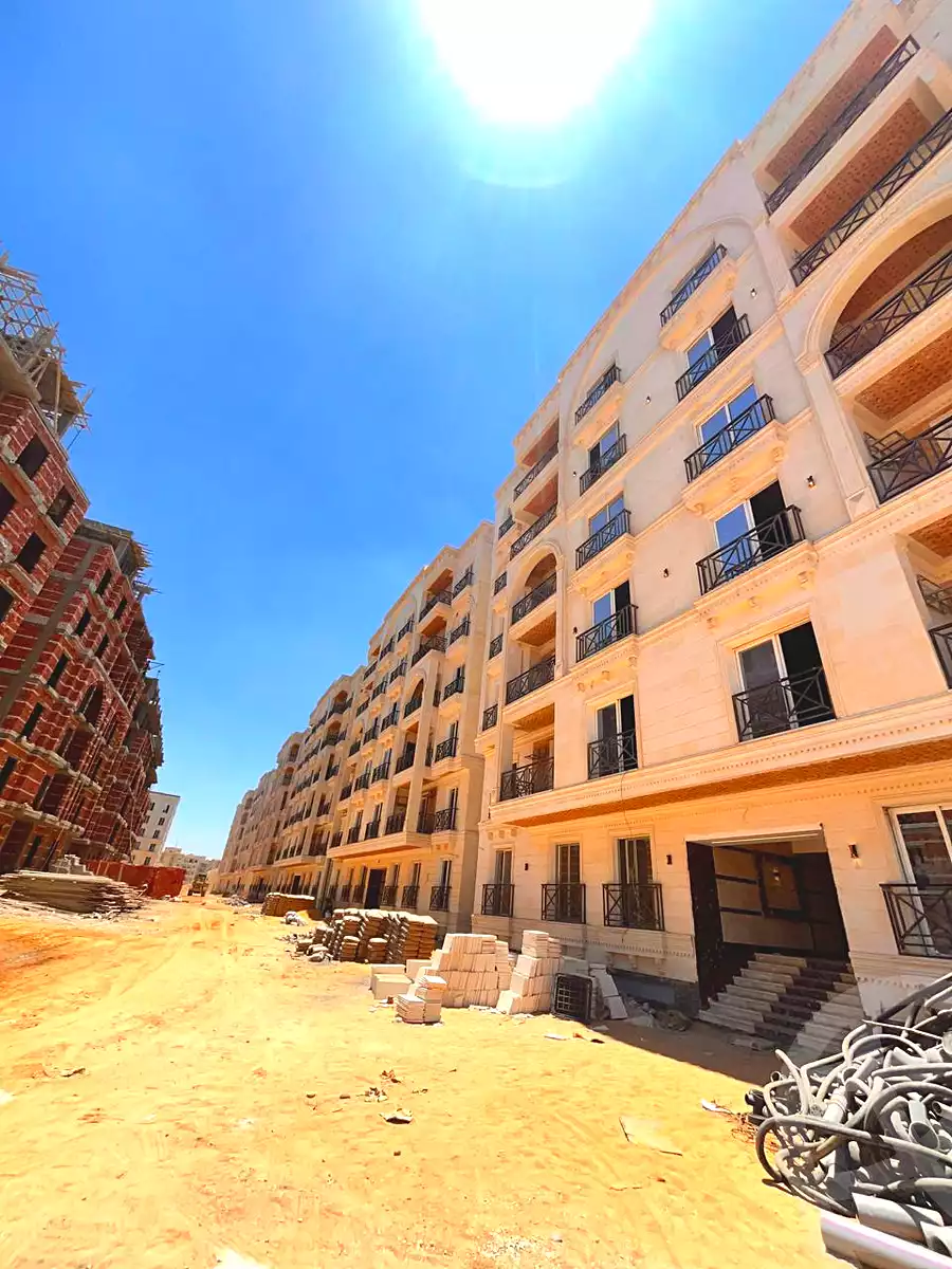 https://aqarmap.com.eg/ar/listing/7097059-for-sale-cairo-6th-of-october-hadaeq-october-compounds-green-city-compound-qebaa