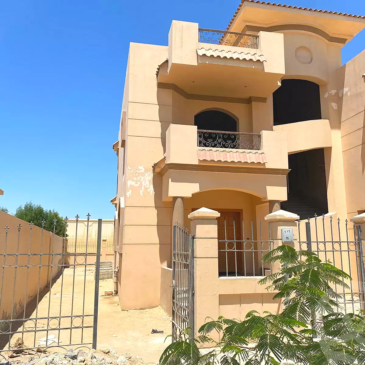 https://aqarmap.com.eg/ar/listing/7097197-for-sale-cairo-6th-of-october-compounds-dream-land-flower-resort