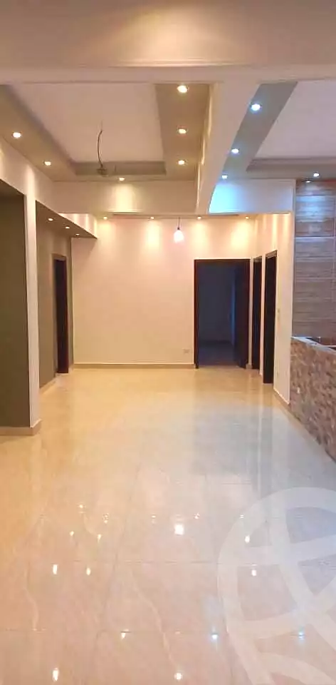 https://aqarmap.com.eg/ar/listing/7097242-for-sale-cairo-6th-of-october-garb-someed-neighborhood-8th