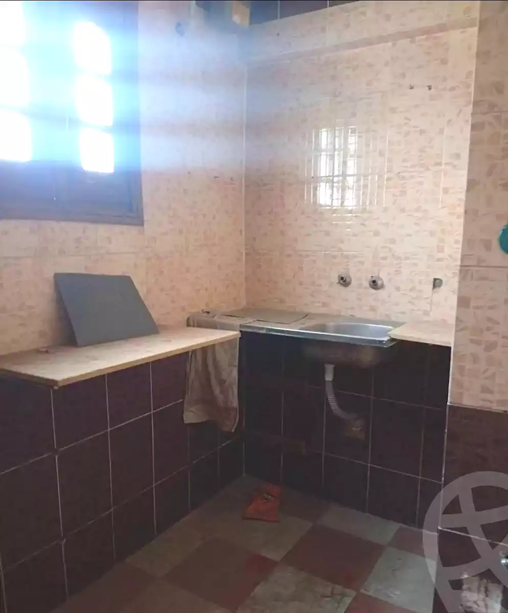 https://aqarmap.com.eg/ar/listing/7097371-for-sale-alexandria-sydy-bshr-shr-mlk-hfny