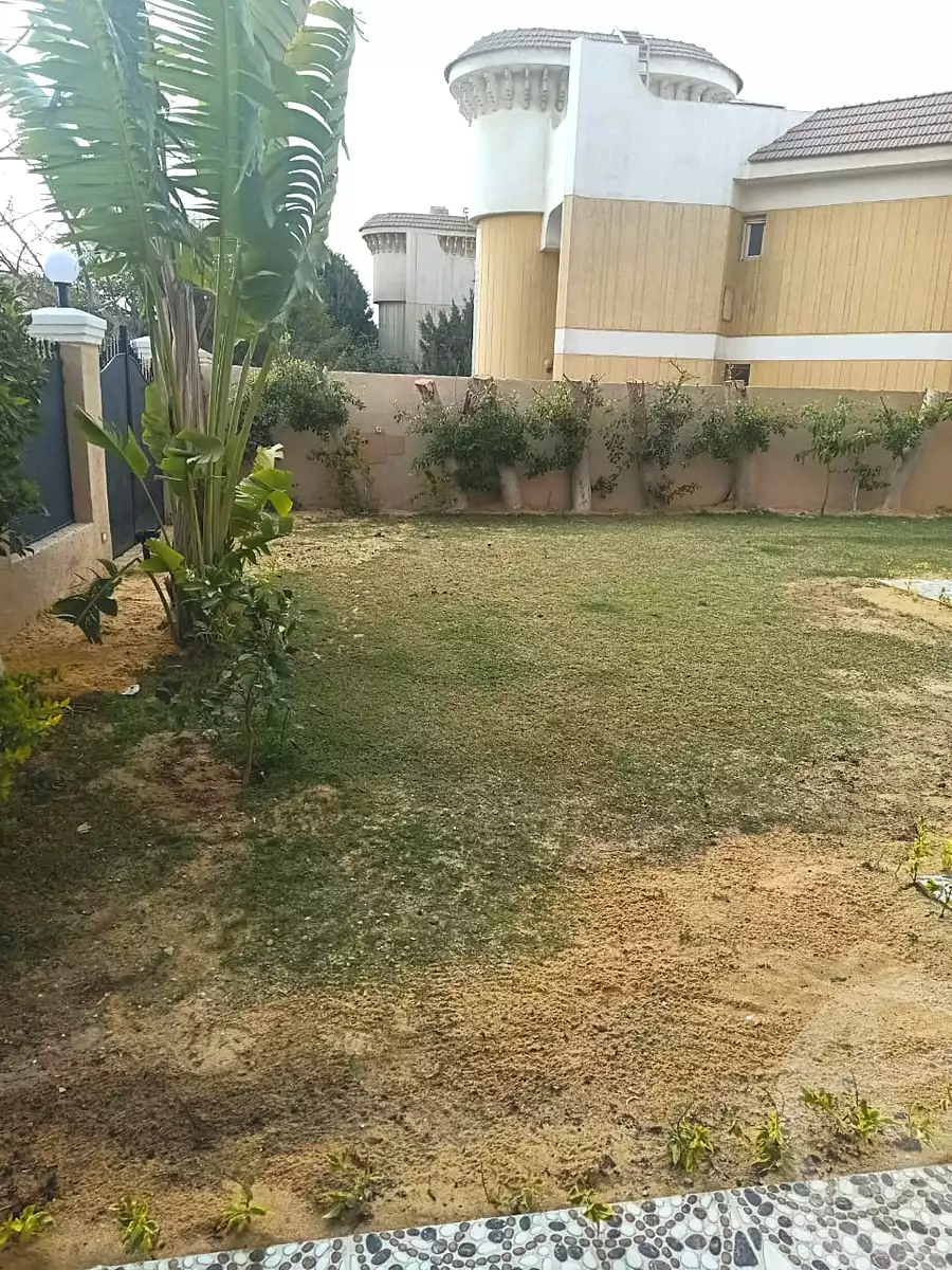 https://aqarmap.com.eg/ar/listing/7097115-for-sale-cairo-6th-of-october-compounds-mena-garden-city