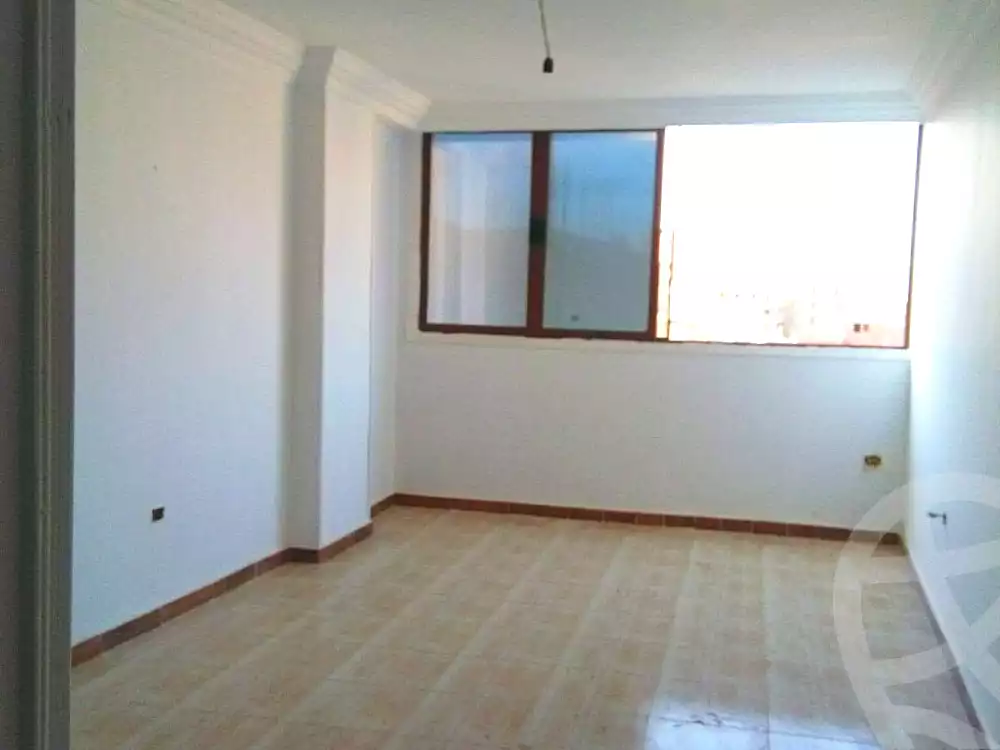 https://aqarmap.com.eg/ar/listing/7097582-for-sale-cairo-ain-shams-ain-shams-el-sharkia-sedky-st