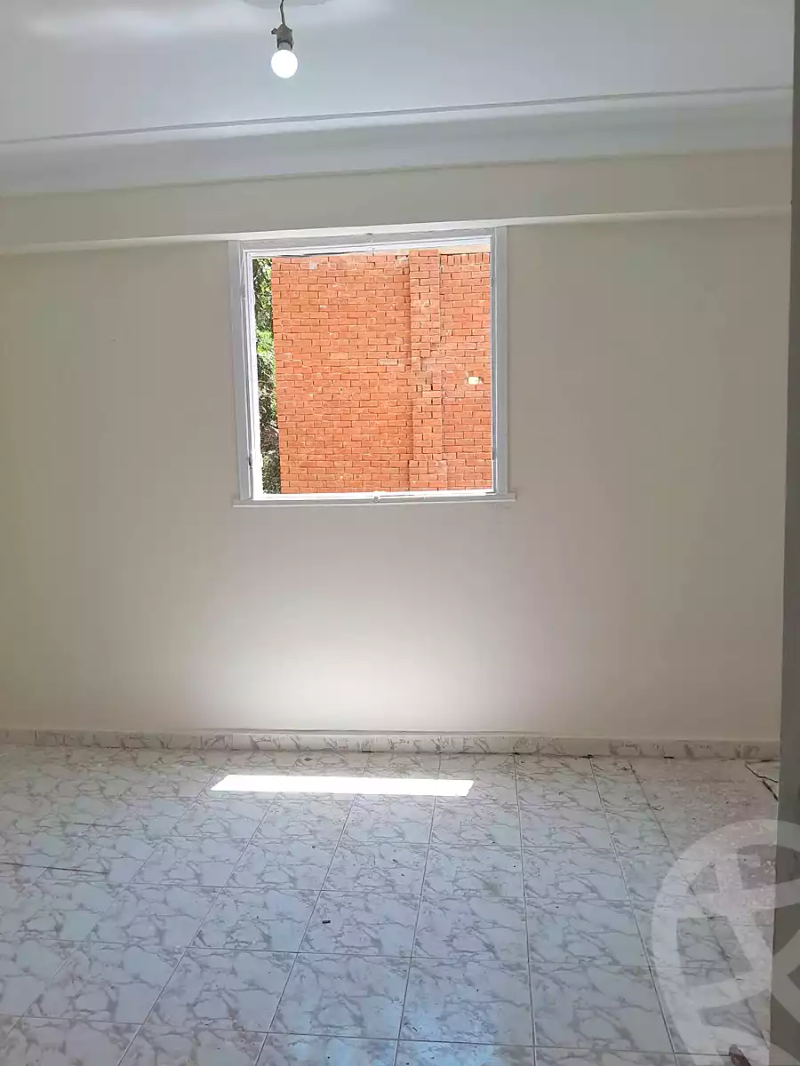 https://aqarmap.com.eg/en/listing/7097745-for-sale-alexandria-al-agamy-el-hanouvel-el-salam-st