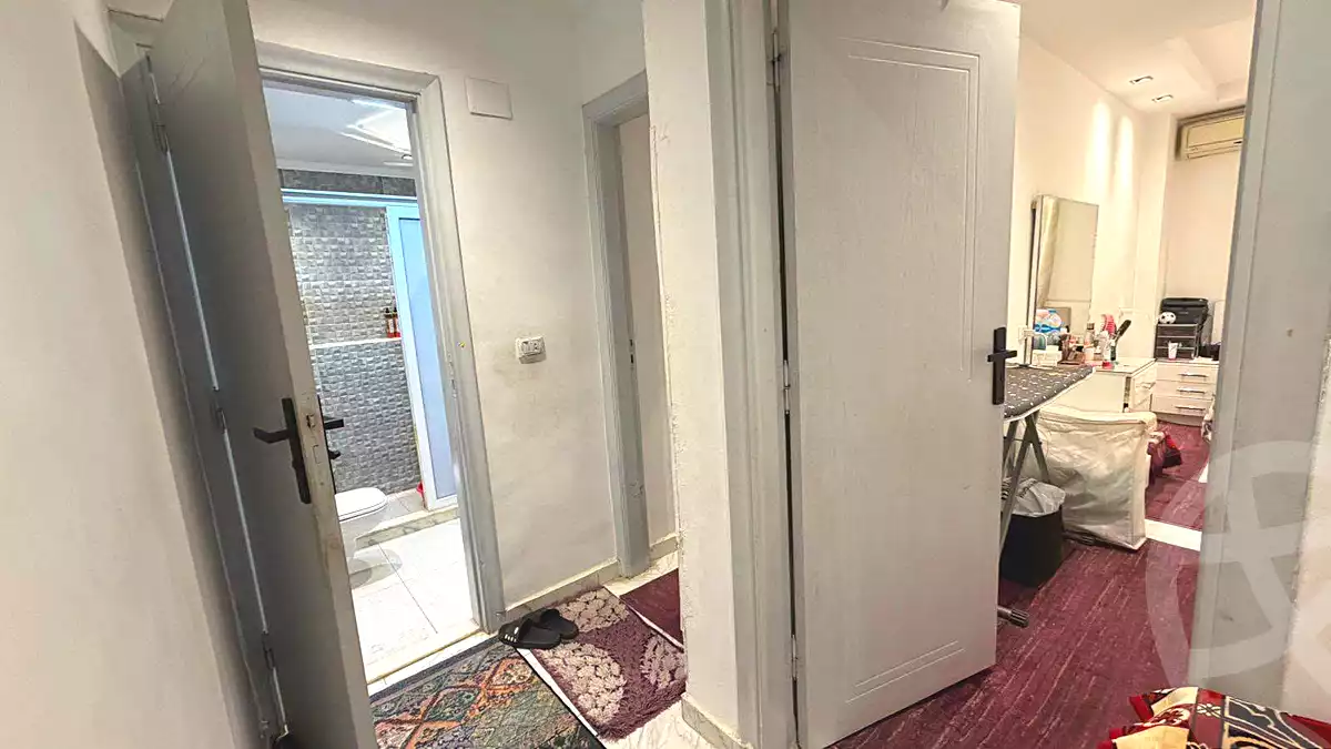 https://aqarmap.com.eg/ar/listing/7097826-for-sale-cairo-helwan-mohamed-sayed-ahmed-st