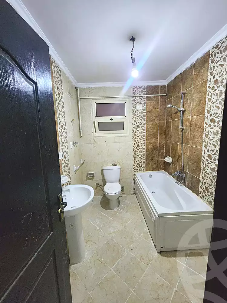https://aqarmap.com.eg/ar/listing/7076220-for-sale-cairo-new-cairo-compounds-dar-misr-el-koronfel