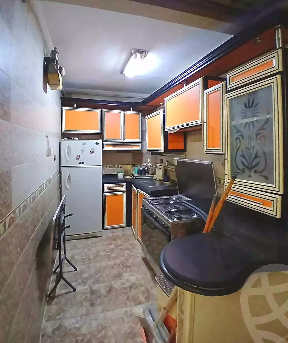 https://aqarmap.com.eg/en/listing/7098024-for-sale-alexandria-sydy-bshr-sydy-bshr-qbly