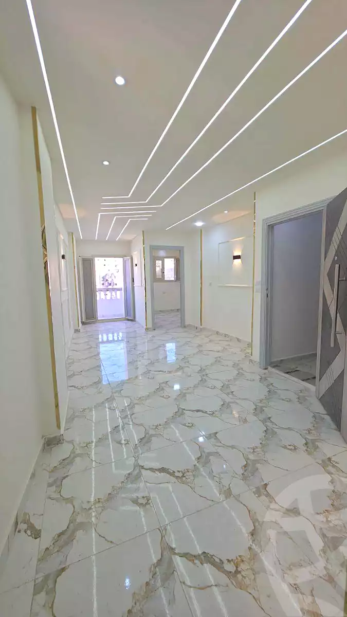 https://aqarmap.com.eg/ar/listing/7098204-for-sale-alexandria-sydy-bshr-shr-mlk-hfny