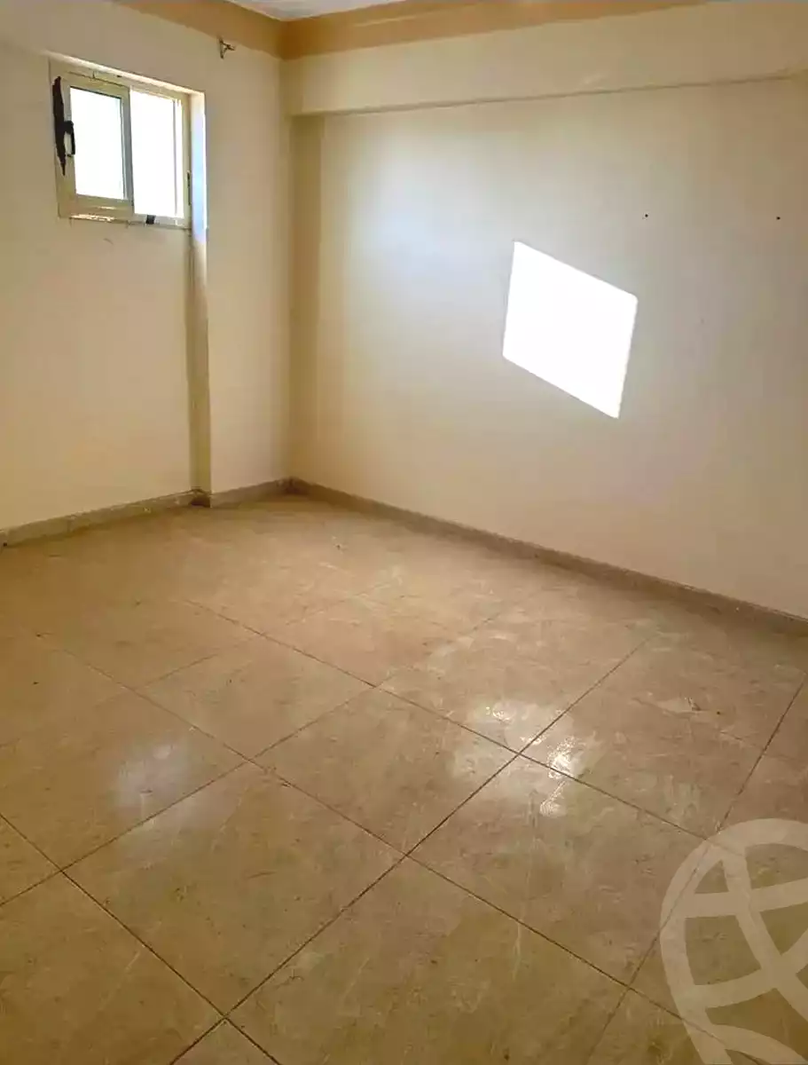 https://aqarmap.com.eg/ar/listing/7098236-for-rent-alexandria-sydy-bshr-sydy-bshr-bhry-shr-mhmwd-l-yswy