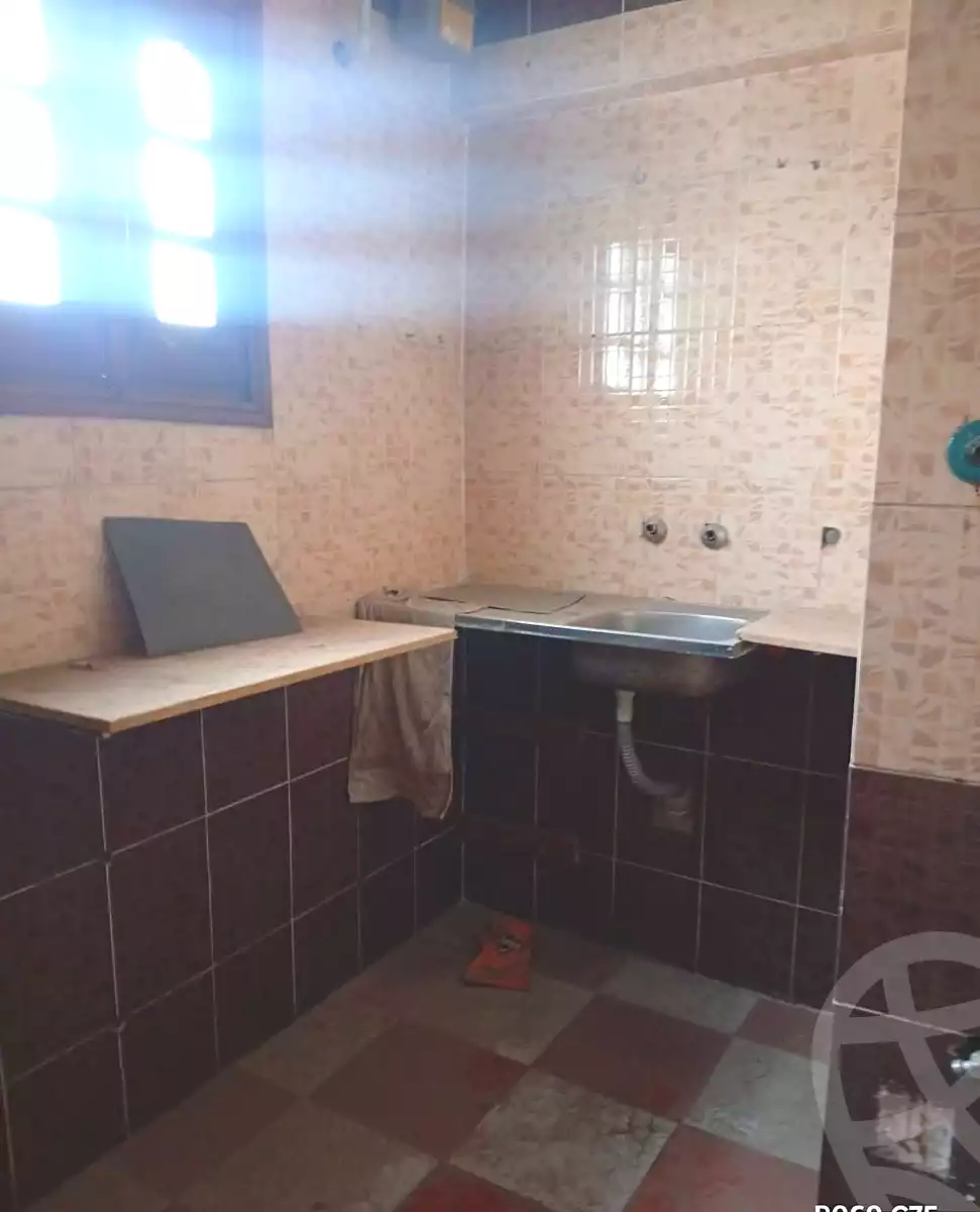 https://aqarmap.com.eg/ar/listing/7098264-for-sale-alexandria-sydy-bshr-shr-mlk-hfny