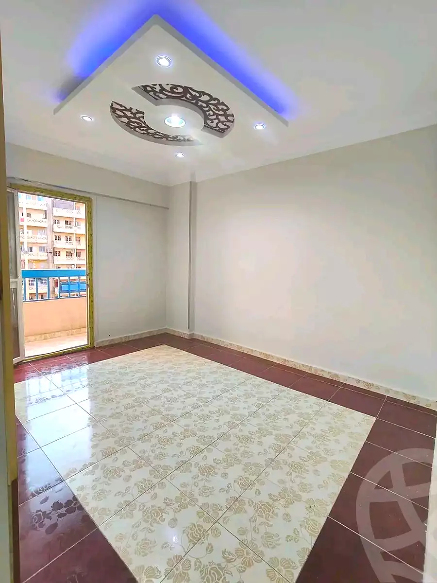 https://aqarmap.com.eg/ar/listing/7098360-for-sale-alexandria-el-asafra-l-sfr-bhry-atlas-st