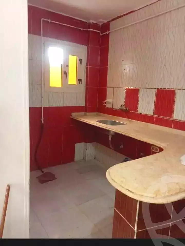 https://aqarmap.com.eg/en/listing/7098464-for-sale-alexandria-al-agamy-lbytsh-kafr-el-agamy-st