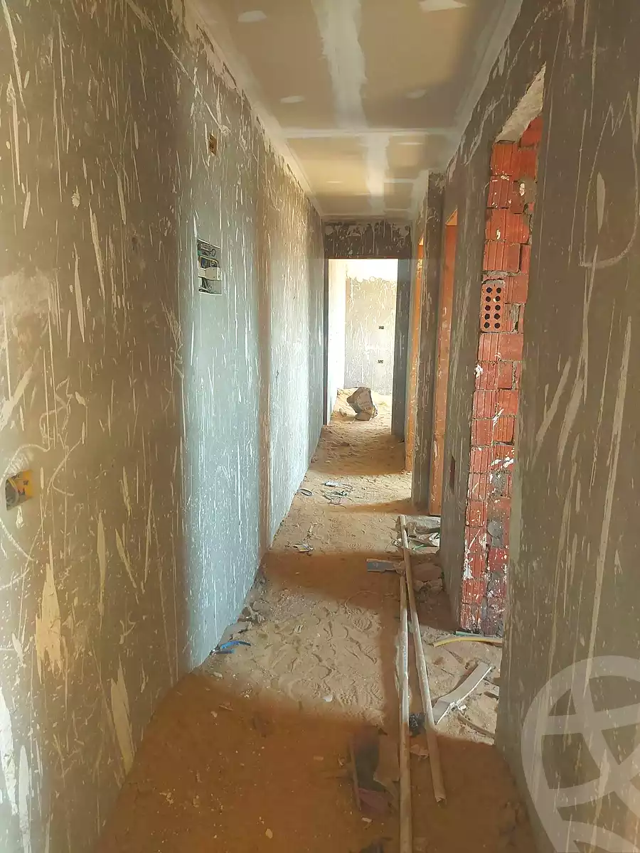 https://aqarmap.com.eg/en/listing/7098525-for-sale-cairo-helwan-el-shareaa-el-sharby-st