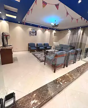 https://aqarmap.com.eg/ar/listing/7098577-for-rent-cairo-manial-el-rawda-st