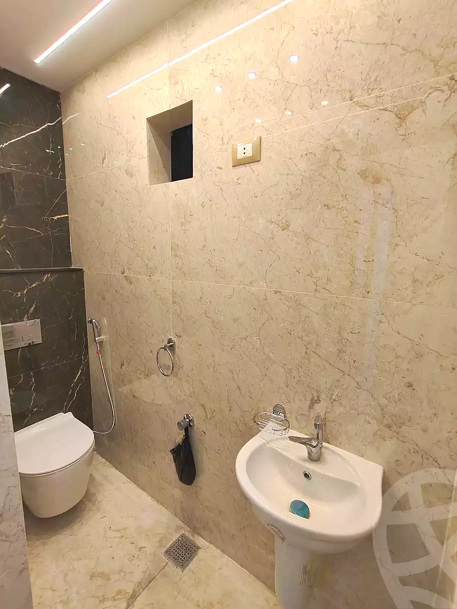 https://aqarmap.com.eg/en/listing/7098711-for-sale-alexandria-miami-mahmoud-el-isawy-st