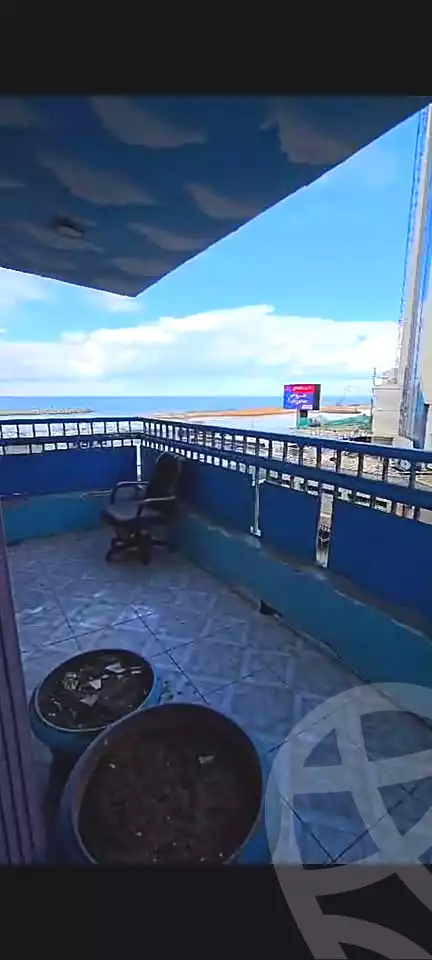 https://aqarmap.com.eg/ar/listing/7098762-for-sale-alexandria-lauran
