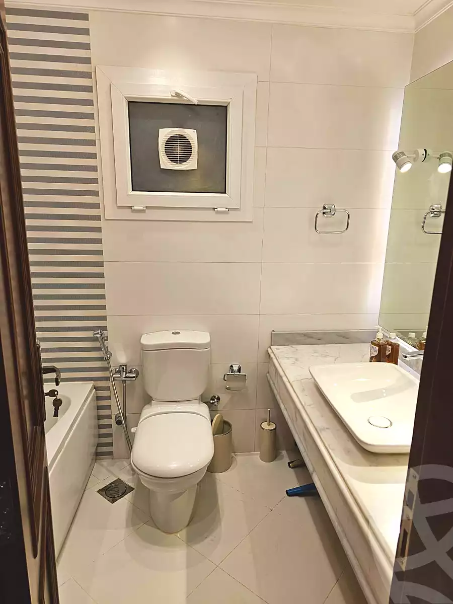 https://aqarmap.com.eg/ar/listing/7098953-for-rent-cairo-el-maadi-zahraa-el-maadi-al-khamseen-st