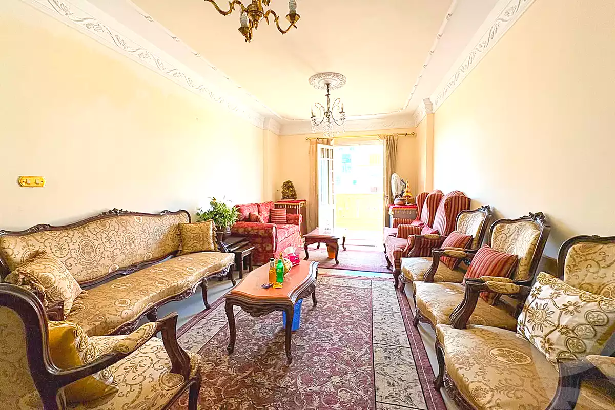 https://aqarmap.com.eg/ar/listing/7099012-for-sale-alexandria-moharram-bey-moharram-bek-st