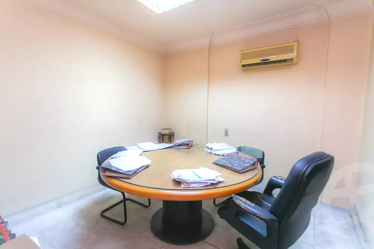 https://aqarmap.com.eg/ar/listing/7099295-for-sale-alexandria-roshdy-shr-bw-qyr-tryq-lhry