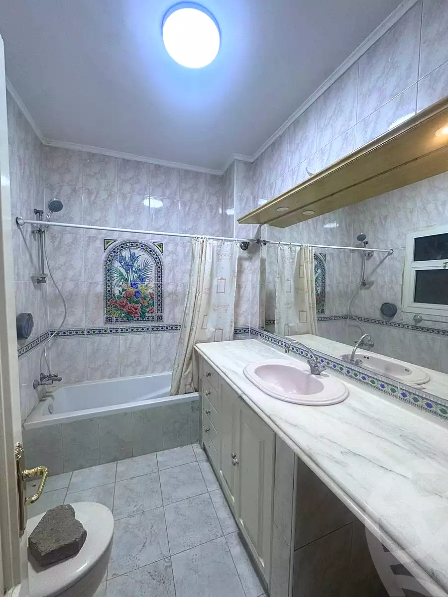 https://aqarmap.com.eg/ar/listing/7099403-for-sale-cairo-helwan-mahmoud-khater-st