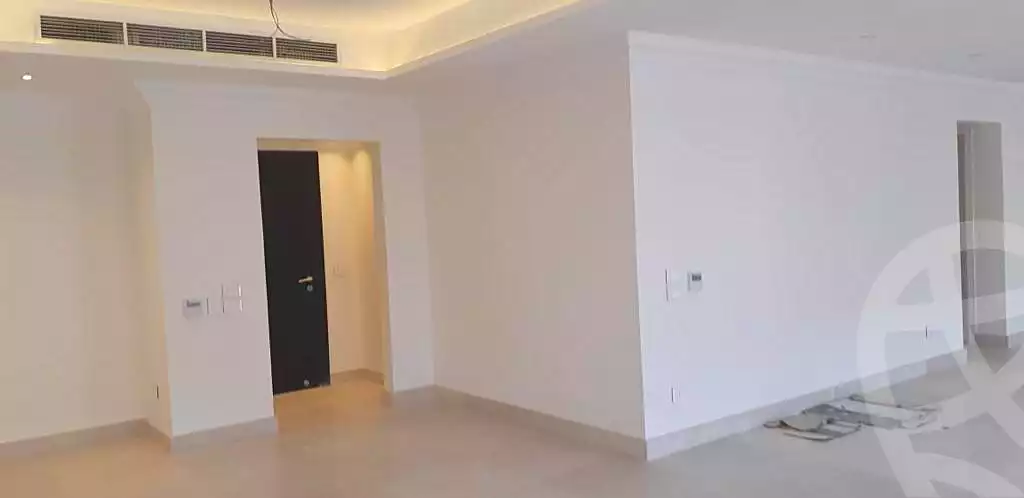 شقة بـ٣ غرف نوم في ايست تاون، صورة ٢ من ٨