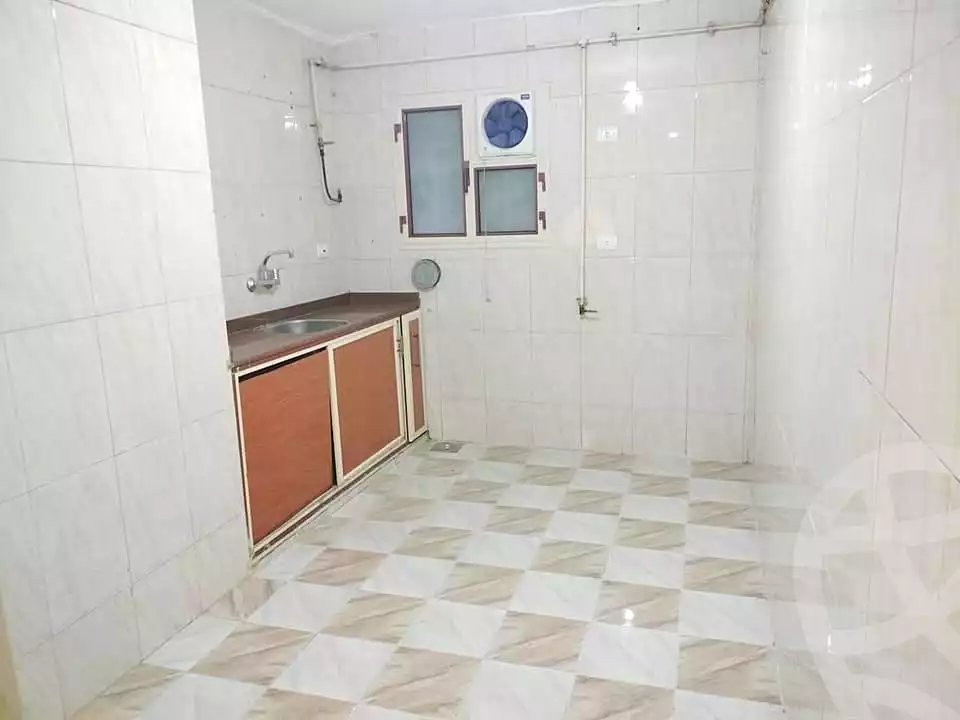 https://aqarmap.com.eg/ar/listing/7099515-for-sale-alexandria-lsywf-el-falki