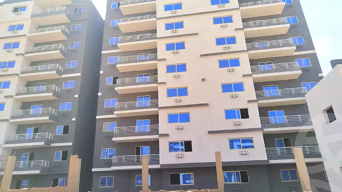 https://aqarmap.com.eg/ar/listing/7099582-for-sale-cairo-new-administrative-capital-r7-kmbwnd-stw