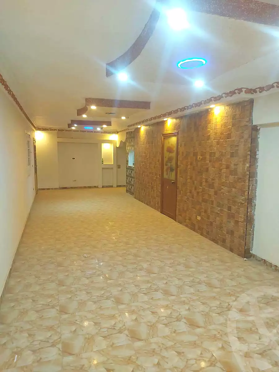 https://aqarmap.com.eg/ar/listing/7099641-for-sale-cairo-helwan-helwan-el-sharkeya-el-maraghi-st
