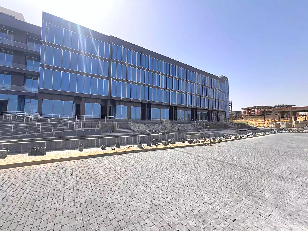 https://aqarmap.com.eg/ar/listing/7099676-for-sale-cairo-new-administrative-capital-r7-de-joya-strip-mall-3-taj-misr