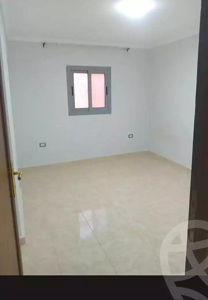 https://aqarmap.com.eg/ar/listing/7099984-for-sale-alexandria-al-agamy-lbytsh-al-kaada-st