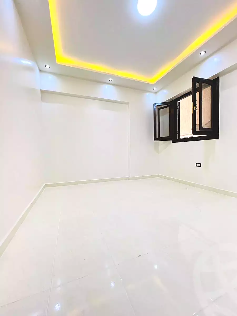 https://aqarmap.com.eg/ar/listing/7100004-for-sale-alexandria-al-agamy-shataa-el-nakheel