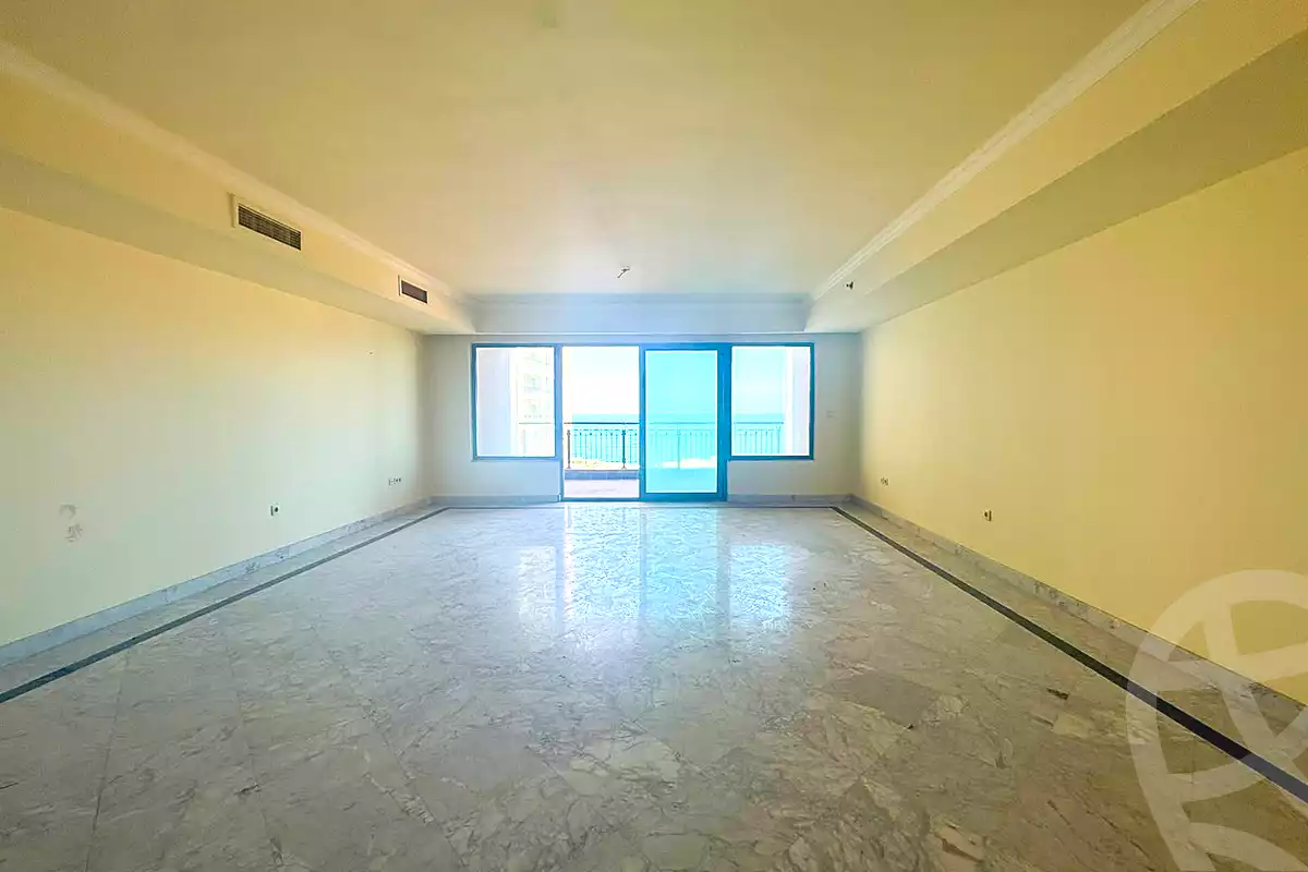 https://aqarmap.com.eg/ar/listing/7100034-for-rent-alexandria-san-stefano-san-stefano-grand-plaza