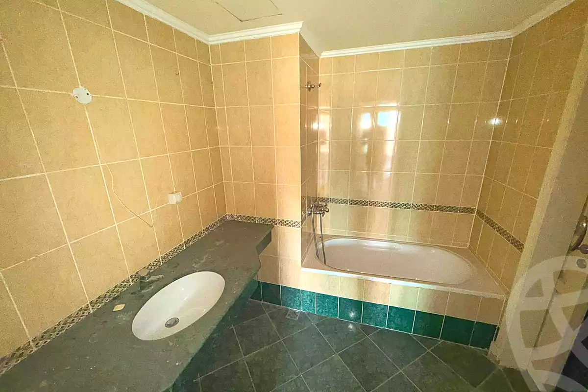 https://aqarmap.com.eg/ar/listing/7100034-for-rent-alexandria-san-stefano-san-stefano-grand-plaza